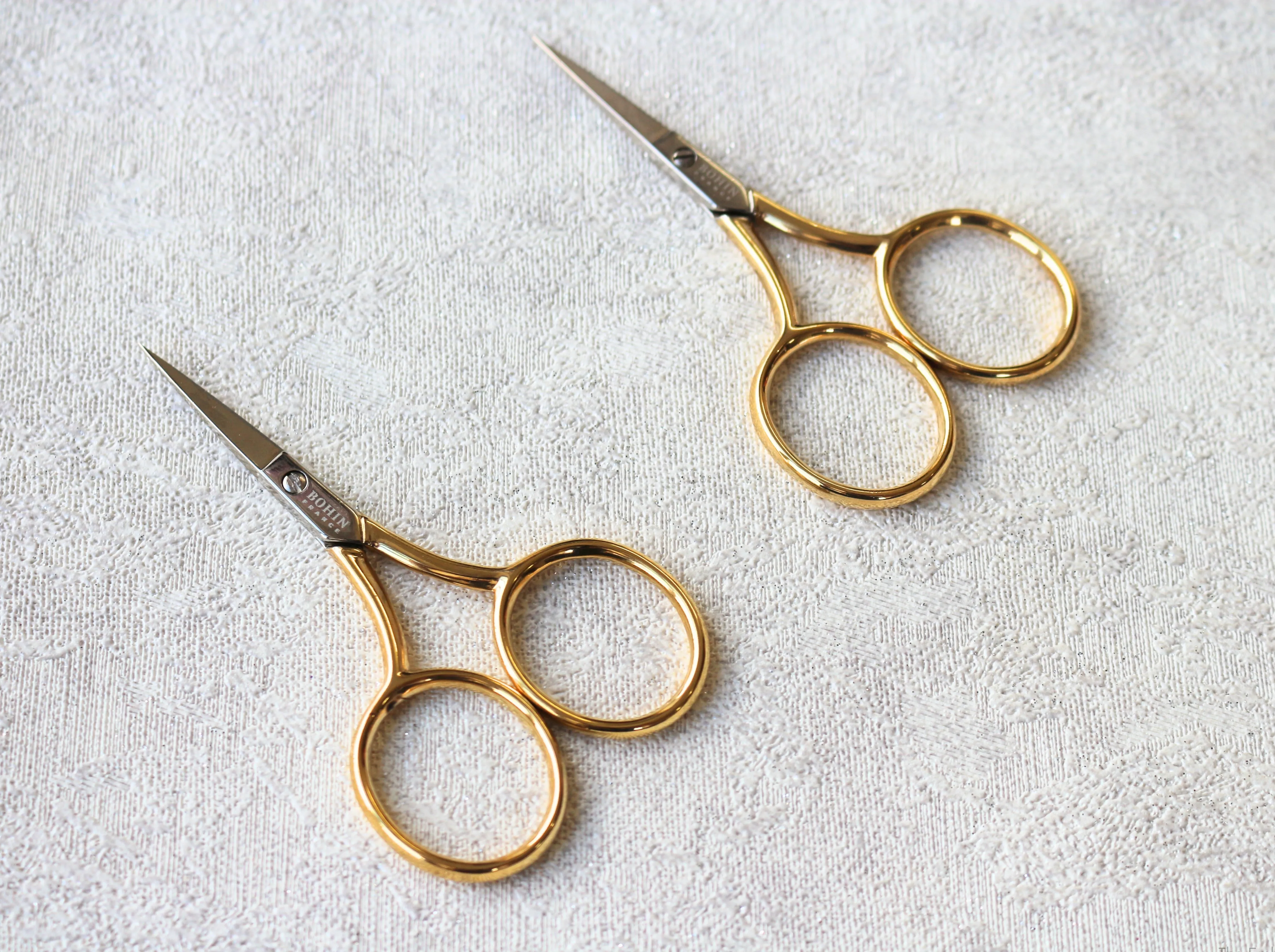 BOHIN Gold Extra Large Handles Embroidery Scissors