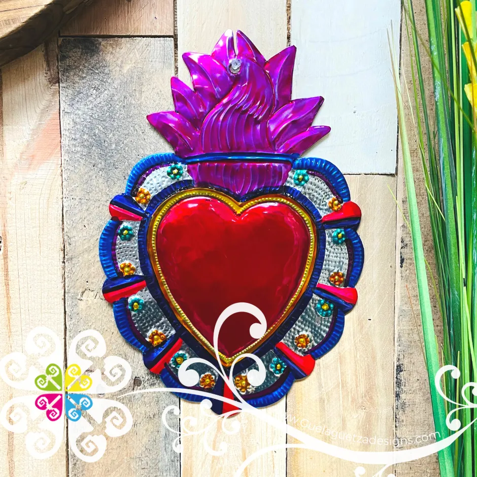 Medium Heart Magenta Flames - Hojalata Wall Decor